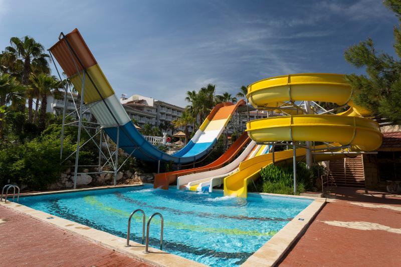Defne Garden Hotel Side Exterior photo
